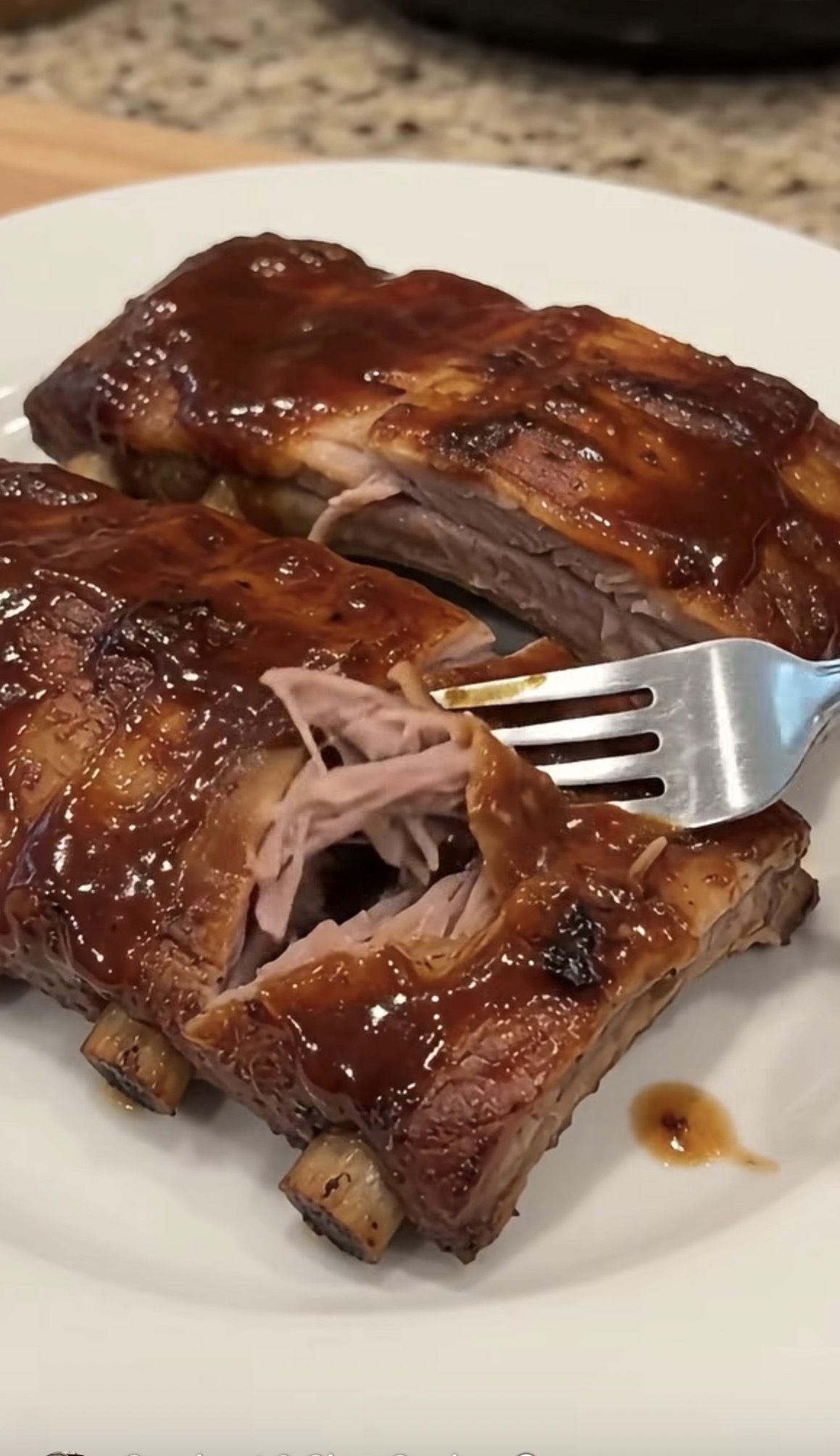 The Ultimate Slow Cooker 4-Ingredient Fall-Off-the-Bone Baby Back Ribs ...